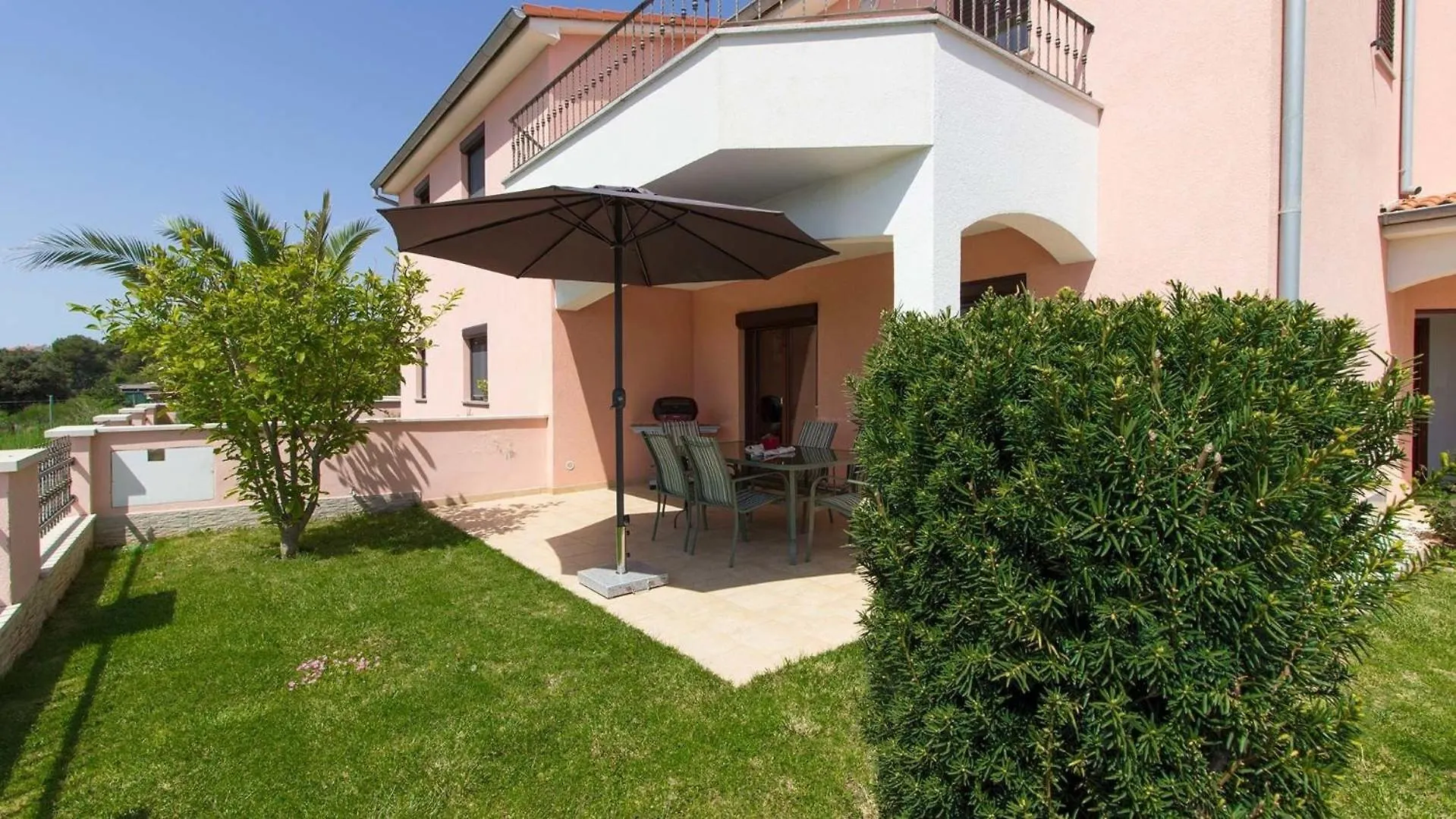 Holiday home Ferienhaus Mit Privatpool Fuer 6 Personen Ca 140 Qm In Liznjan, Istrien Suedkueste Von Istrien